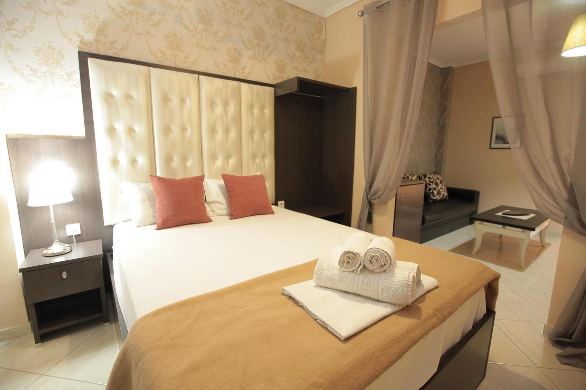 Hotel Epavli Nea Kallikrateia 外观 照片