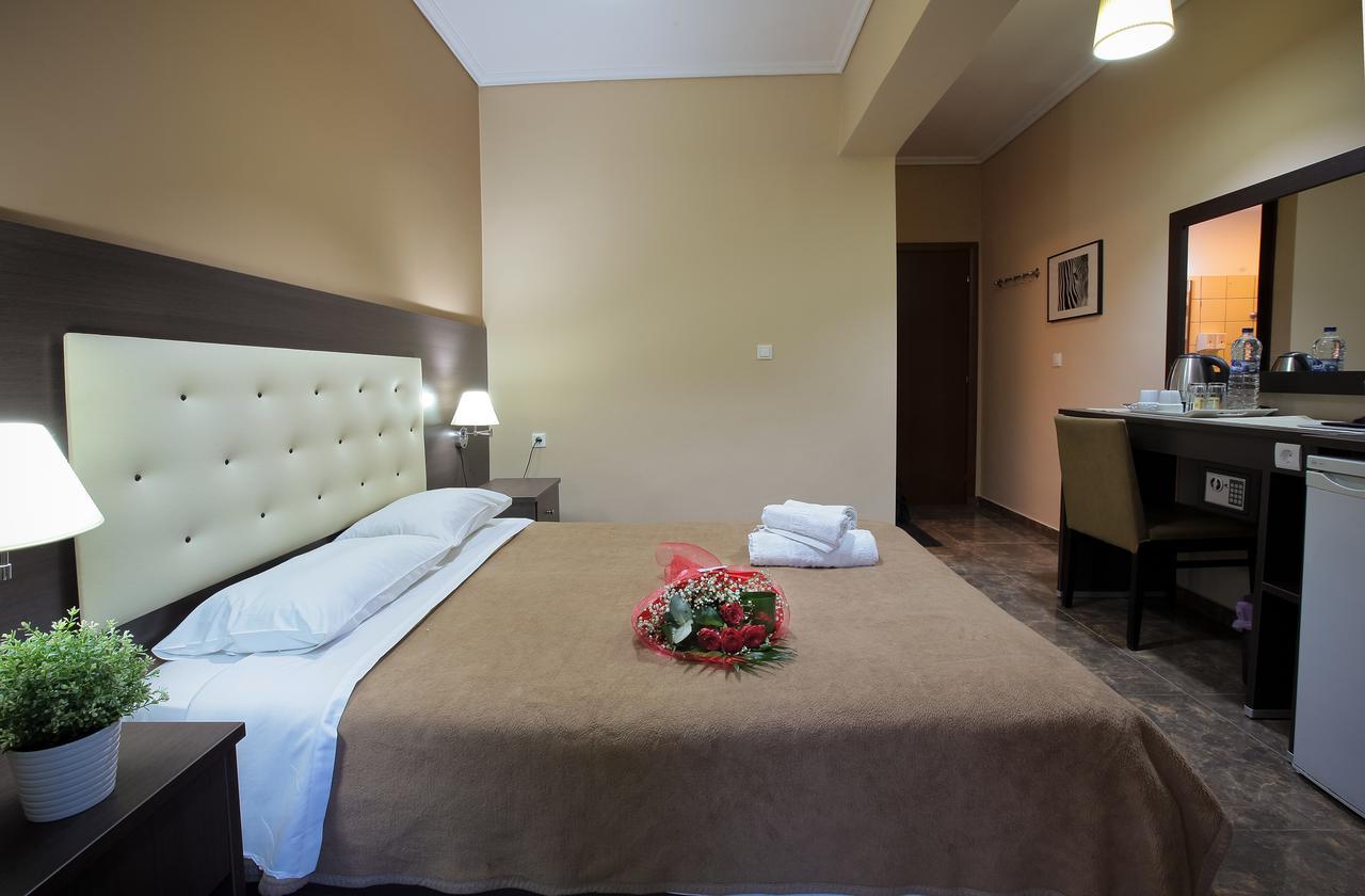 Hotel Epavli Nea Kallikrateia 外观 照片